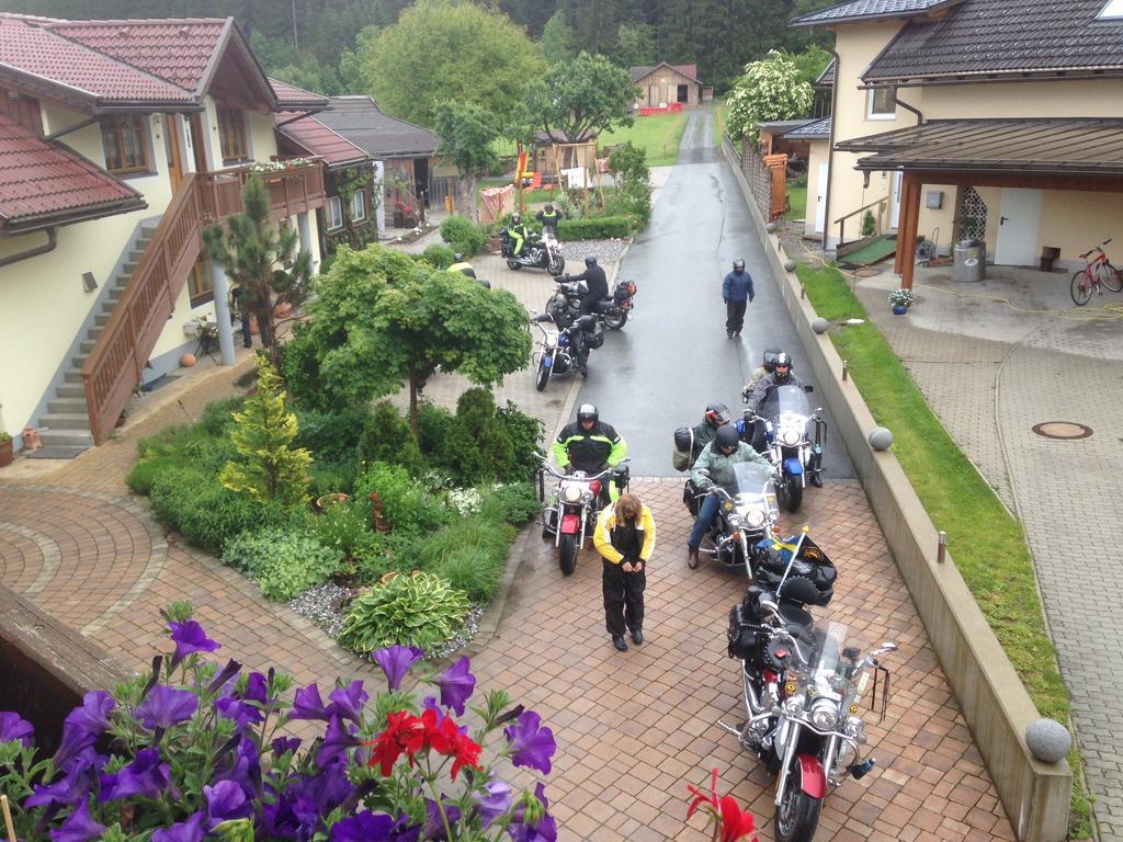 Gaestehaus Berger Tropolach Bagian luar foto